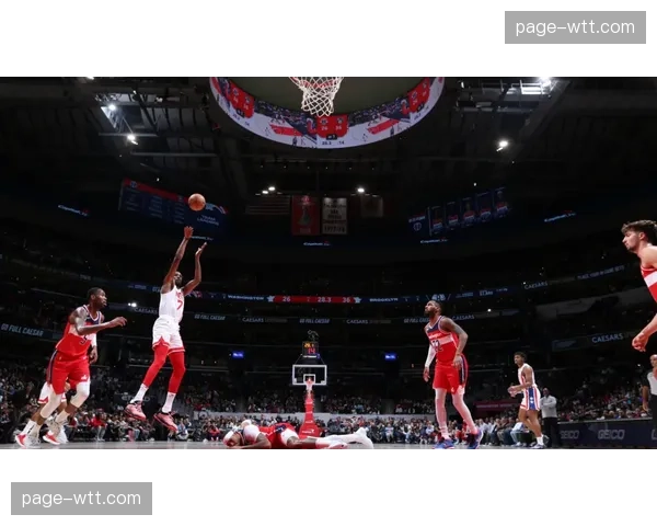 “四川金强宣布主教练莫科下课，球队防守效率持续联盟垫底”