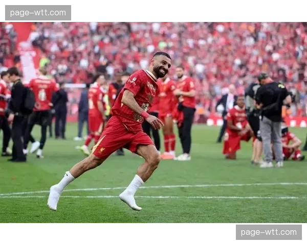 官方：萨拉赫当选英超三月最佳球员，关键数据为反击中创造机会数